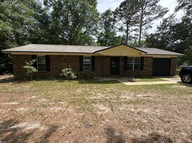 120 Katie Lynn St E in Leesburg, GA - Building Photo