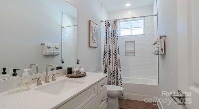 8629 Chagrin Dr, Unit 060617 in Cornelius, NC - Building Photo - Building Photo