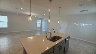 5054 Holm Oak Dr in St. Cloud, FL - Building Photo - Building Photo