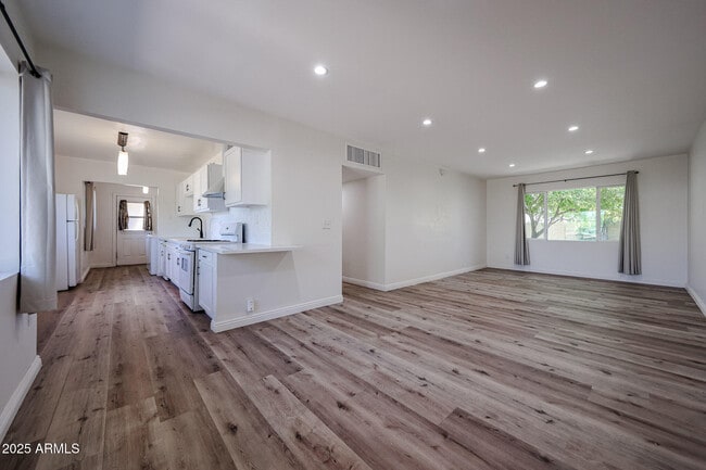 4635 N 11th Pl in Phoenix, AZ - Building Photo - Building Photo