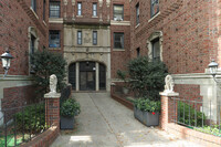 7920 4th Ave in Brooklyn, NY - Foto de edificio - Building Photo