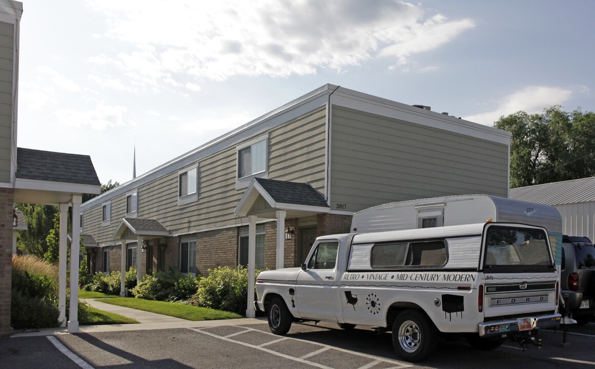 Birch Estates in Salt Lake City, UT - Building Photo