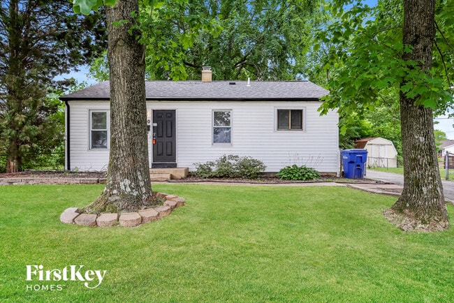 1160 Spruce Dr