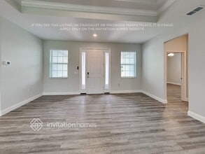 373 Rosemary St in Port Charlotte, FL - Foto de edificio - Building Photo