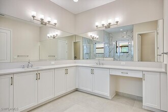 12680 Caballo Ct in Estero, FL - Foto de edificio - Building Photo