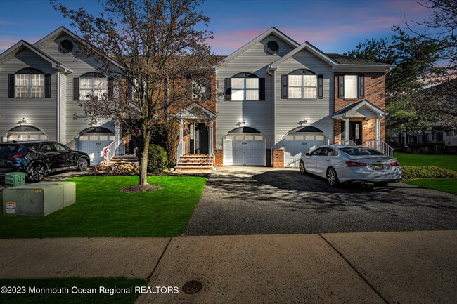 204 Finch Ct in Englishtown, NJ - Building Photo - Building Photo