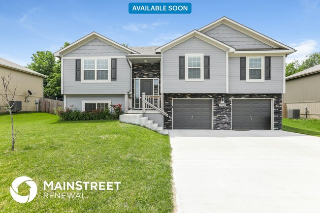 property at 1501 N 9th St E