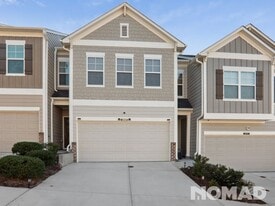 2568 Centennial Pl in Atlanta, GA - Building Photo