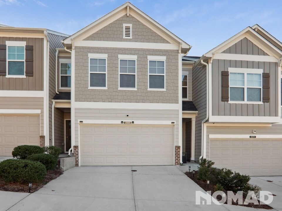 2568 Centennial Pl in Atlanta, GA - Building Photo