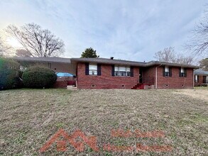 5119 Horn Lake Rd in Memphis, TN - Building Photo - Building Photo