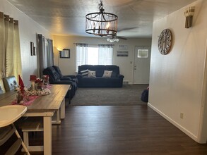 502 Gladstone St in Idaho Falls, ID - Building Photo - Building Photo