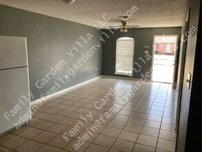 321 Gloria St, Unit 0 in Thibodaux, LA - Foto de edificio - Building Photo