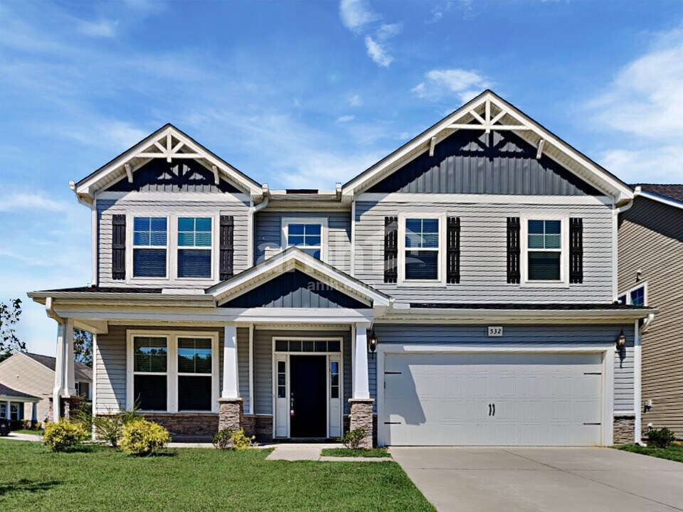 532 Lateleaf Dr in Moncks Corner, SC - Building Photo