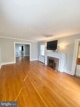 1612 N Buchanan St in Arlington, VA - Foto de edificio - Building Photo