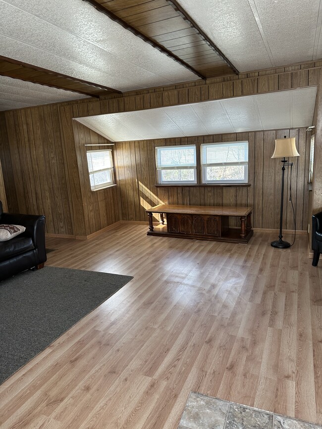 property at 12 Circle Dr