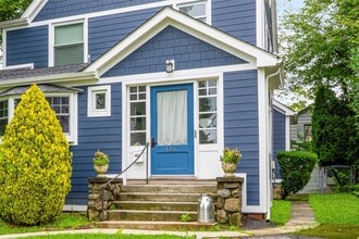 326 Prospect Ave in Mamaroneck, NY - Foto de edificio - Building Photo