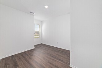 27022 Vis Fld Dr in Katy, TX - Building Photo - Building Photo