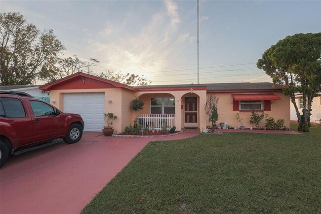 property at 1623 Dartmouth Dr