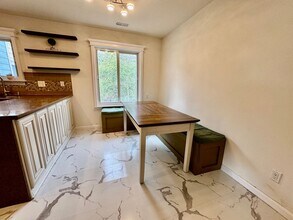 318 Michelle Ln in Daly City, CA - Building Photo - Building Photo