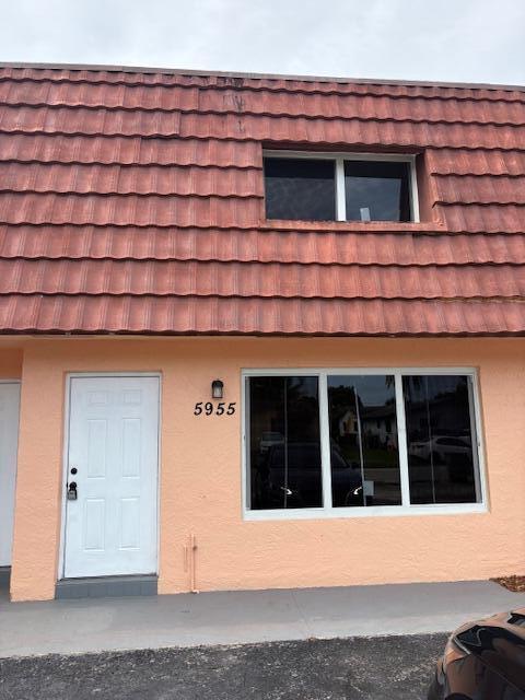 5955 NW 20th St in Lauderhill, FL - Building Photo