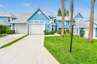 1003 Ocean Dunes Cir in Jupiter, FL - Building Photo