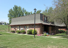 Autumn Chase Apartments in Delaware, OH - Building Photo