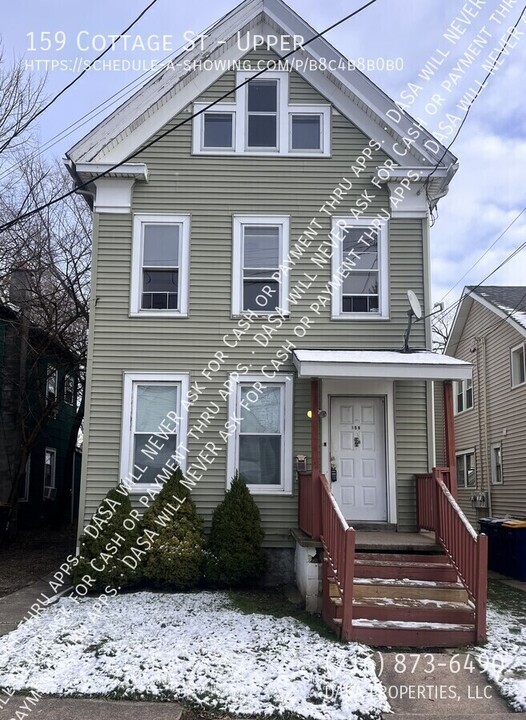 159 Cottage St in Lockport, NY - Building Photo