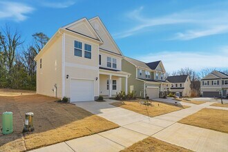 3031 Breslin St in Charlotte, NC - Building Photo - Building Photo