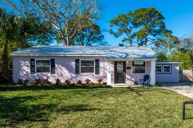 property at 1216 10th St N