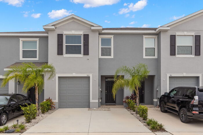 363 Mangrove Shade Cir in Apollo Beach, FL - Building Photo