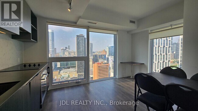 property at 82-2882 Dalhousie St