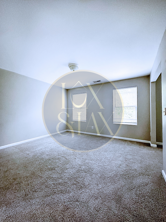 property at 121 Rosebud Ln