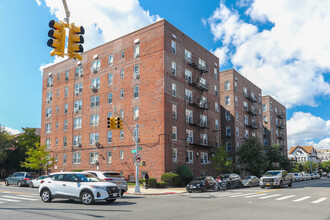 Benson Avenue Co-op in Brooklyn, NY - Building Photo - Building Photo