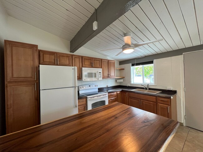 68-33-190 Au St in Waialua, HI - Building Photo - Building Photo