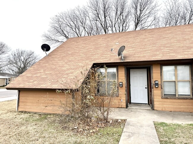 property at 801 M St NW