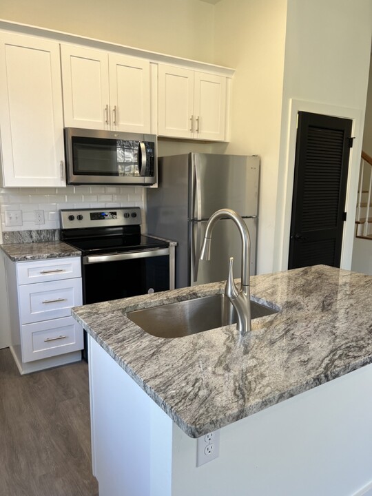 726 Mountain Rd in Halifax, VA - Building Photo