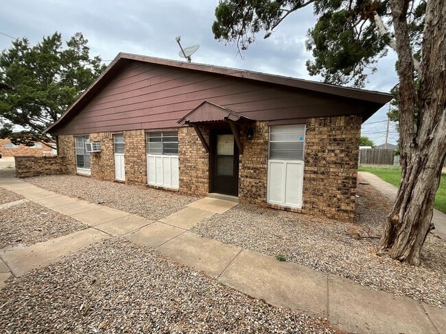 property at 113 Sasser Dr