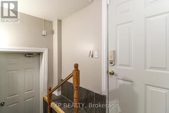 30 Cherry Sands Crescent in Wasaga Beach, ON - Building Photo - Building Photo