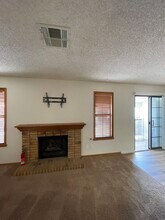 6649 W Tropicana Ave in Las Vegas, NV - Building Photo - Building Photo