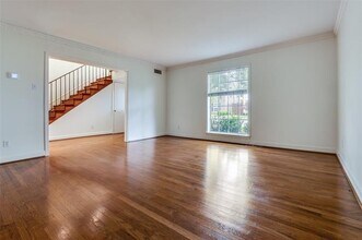 3638 Granada Ave in Dallas, TX - Building Photo - Building Photo