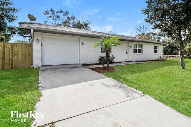 property at 3203 Silver Palm Dr