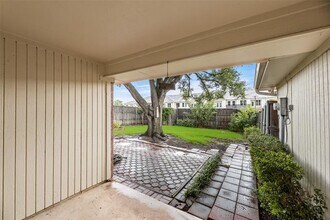 2209 Winona Dr in Plano, TX - Foto de edificio - Building Photo