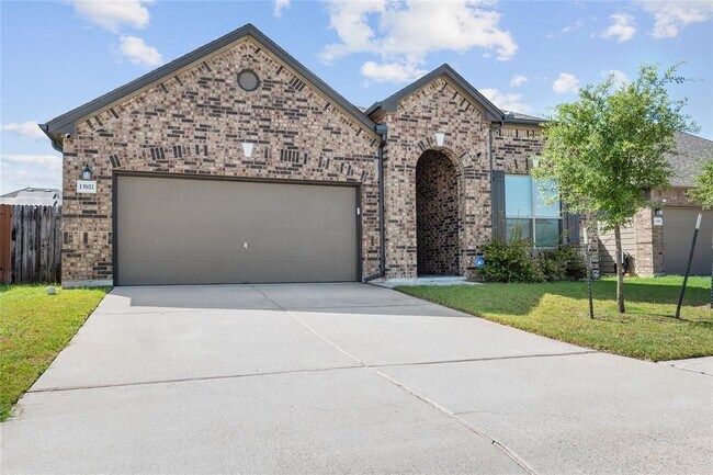 13921 Abraham Lincoln St in Manor, TX - Building Photo - Building Photo