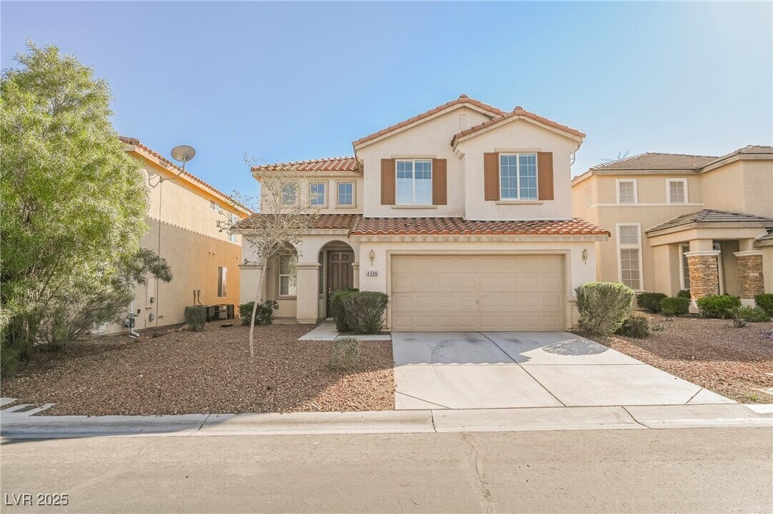 4599 Deer Forest Ave in Las Vegas, NV - Building Photo