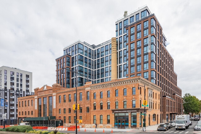 The Highland Apartments in Brooklyn, NY - Building Photo - Building Photo