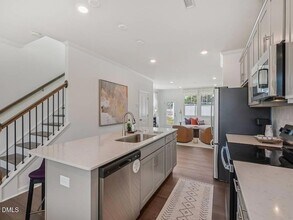 3101 White Blossom Ct in Raleigh, NC - Building Photo - Building Photo