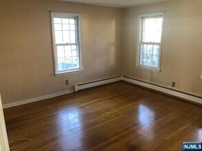 15 Cross in Midland Park, NJ - Building Photo - Building Photo