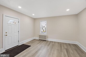 213 Chester Ave in Moorestown, NJ - Building Photo - Building Photo
