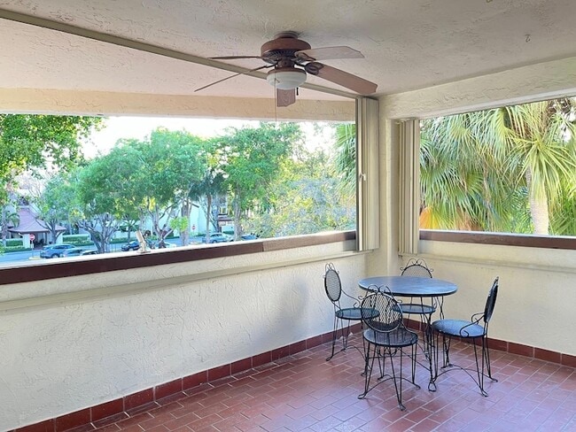 9030 SW 125th Ave, Unit E307 in Miami, FL - Building Photo - Building Photo
