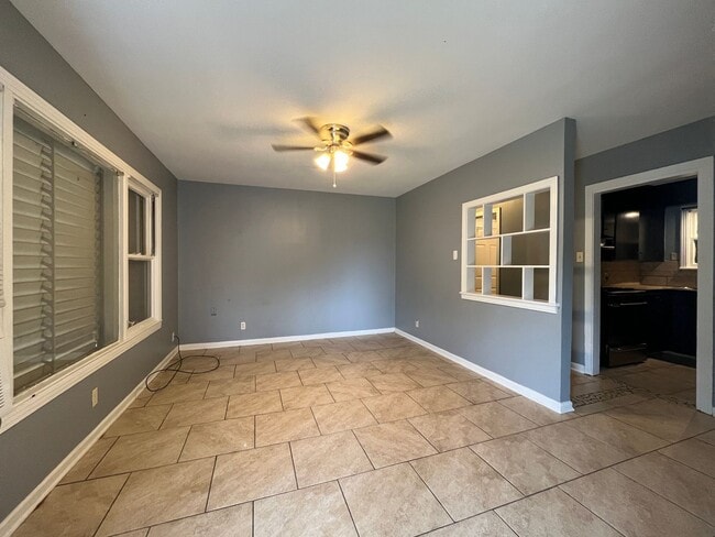 4213 Lowman St in Corpus Christi, TX - Building Photo - Building Photo